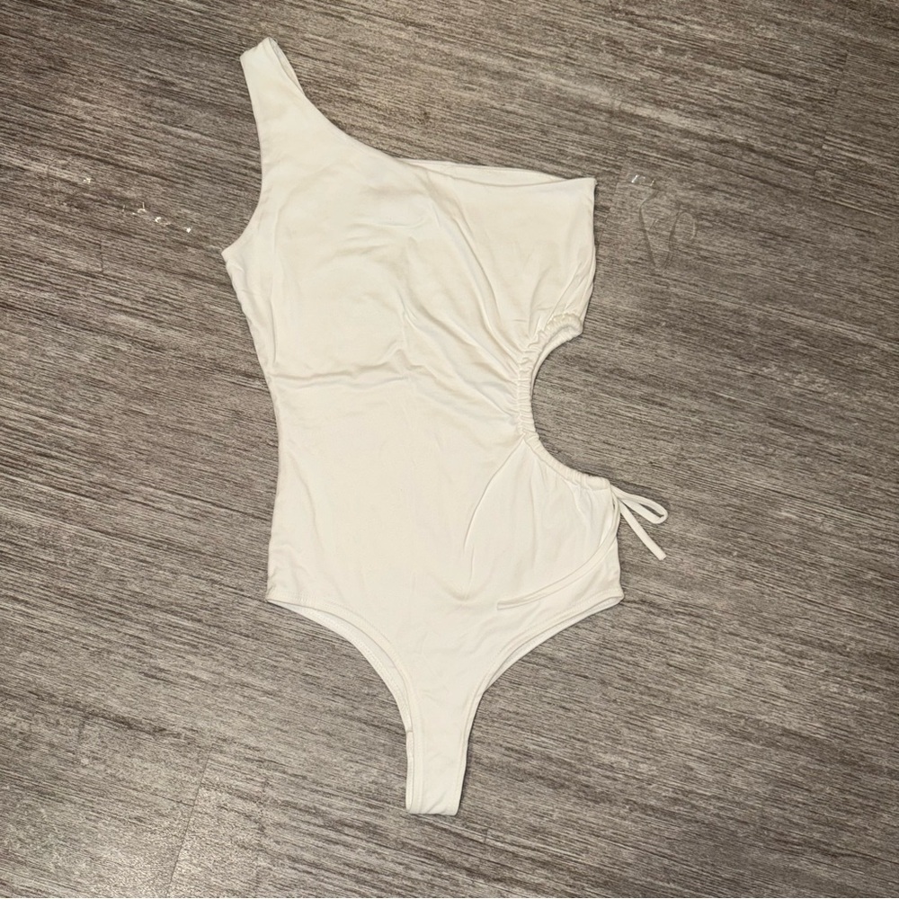 Windsor Open side Cinch Bodysuit